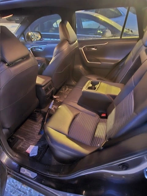 Toyota Rav4 * Hybrid XLE * CARFAX * ЦЕНА ДО БГ - изображение 7