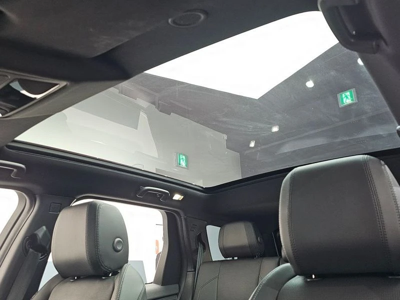 Land Rover Discovery Sport 2.0 Automatic, снимка 16 - Автомобили и джипове - 55931848