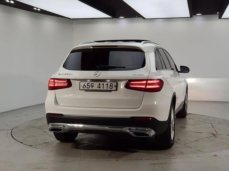 Mercedes-Benz GLC GLC220 d 4MATIC| 170к.с., снимка 3 - Автомобили и джипове - 56199662