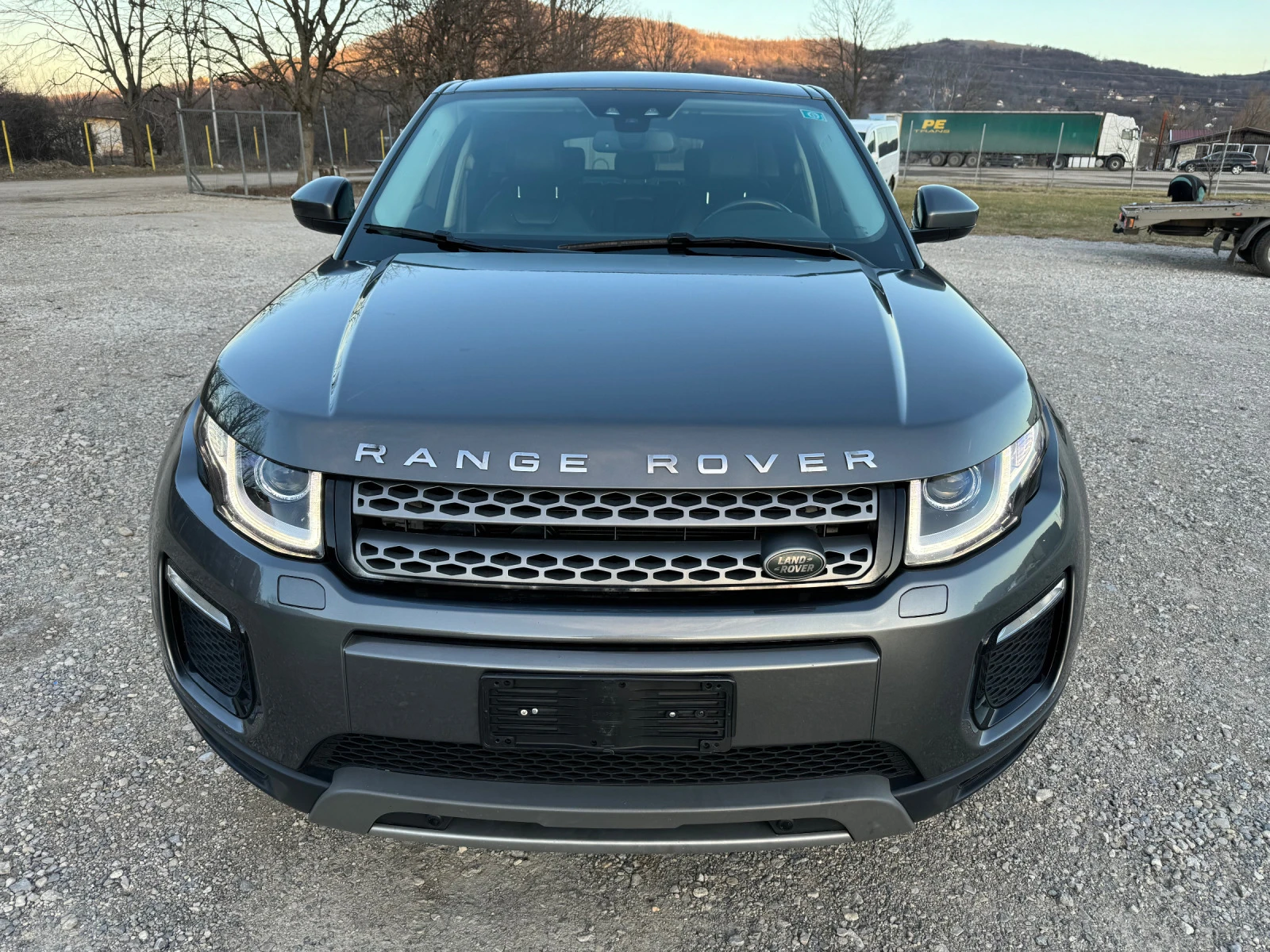 Land Rover Range Rover Evoque 2.0tdi-full - изображение 2