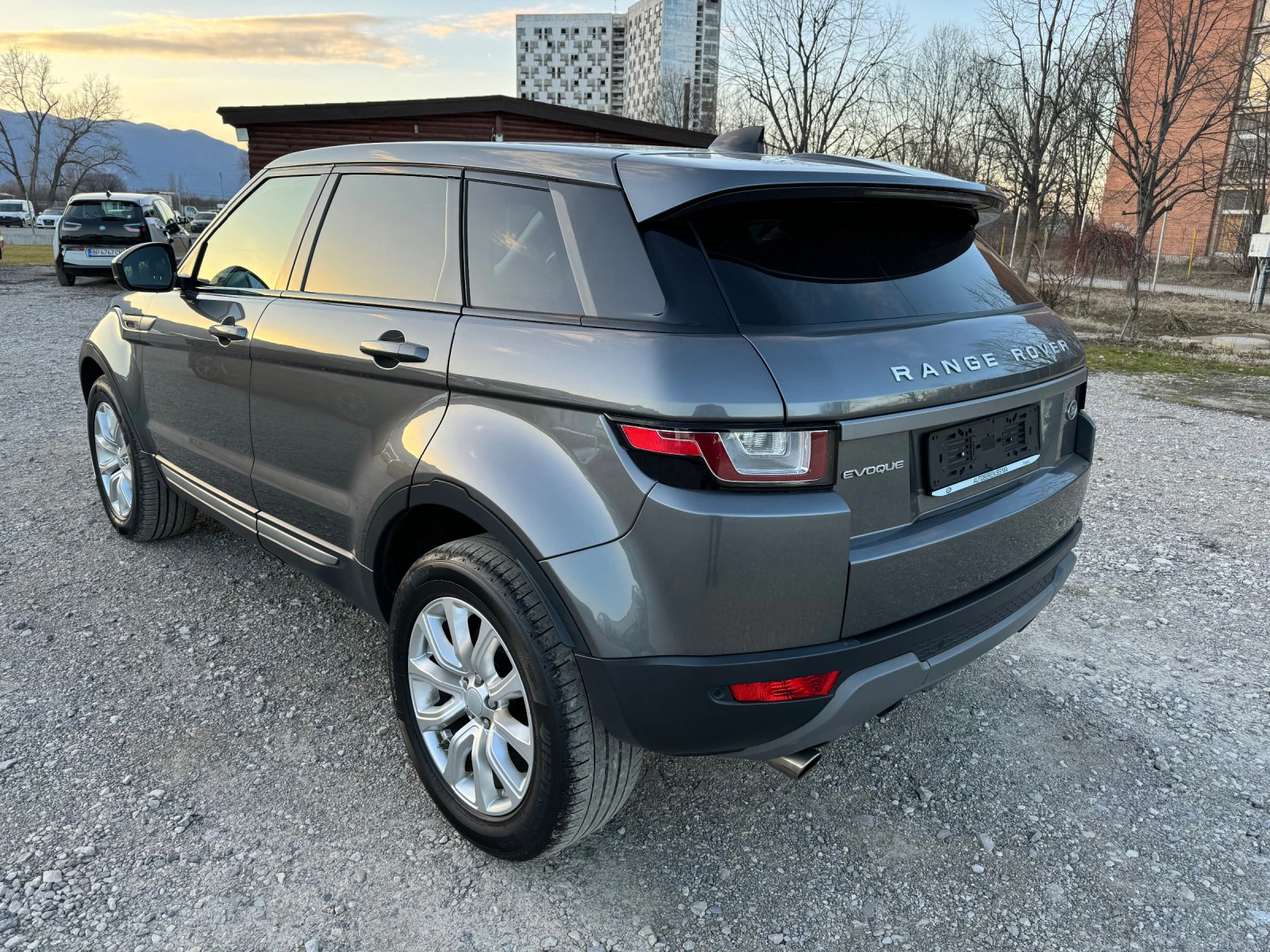 Land Rover Range Rover Evoque 2.0tdi-full - изображение 4