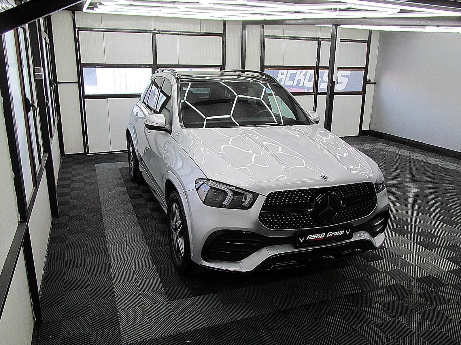 Mercedes-Benz GLE 400 AMG/PANORAMA/360-kamera/KylessGo/СОБСТВЕН ЛИЗИНГ - изображение 7