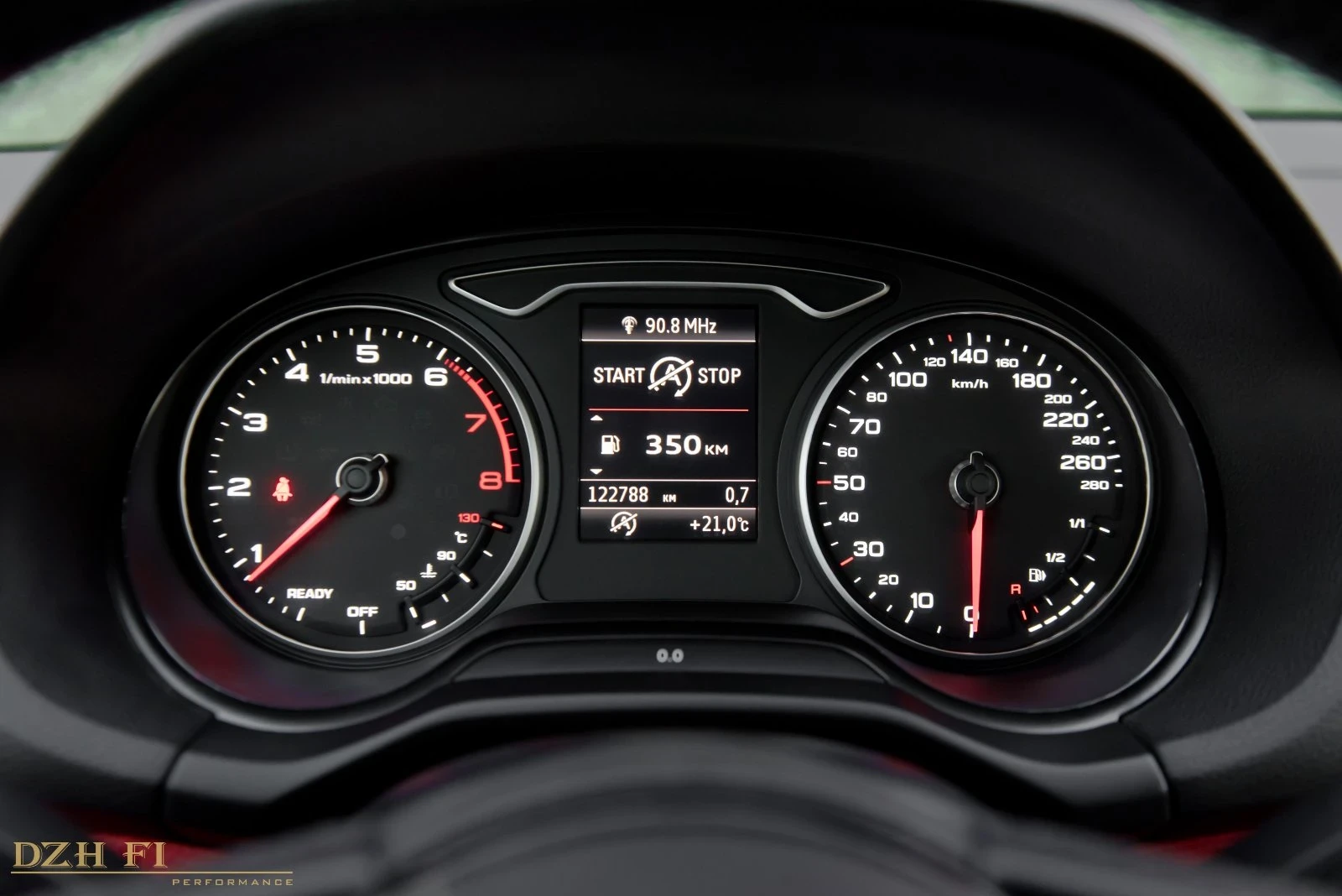 Audi Q2, снимка 7 - Автомобили и джипове - 53841280