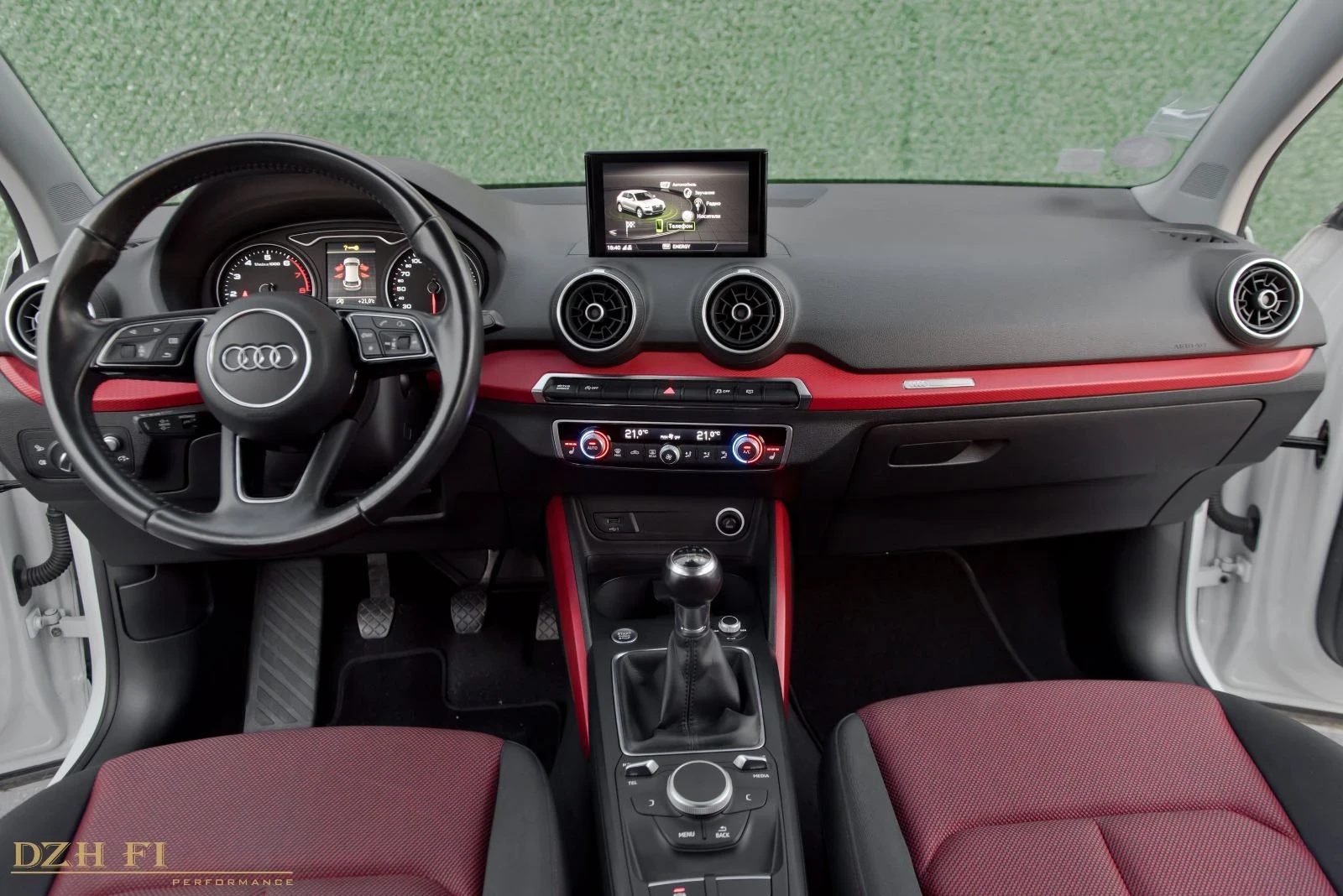 Audi Q2, снимка 12 - Автомобили и джипове - 53841280