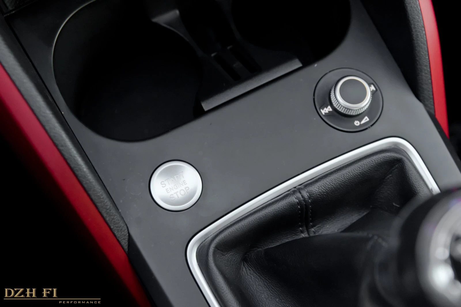 Audi Q2, снимка 10 - Автомобили и джипове - 53841280