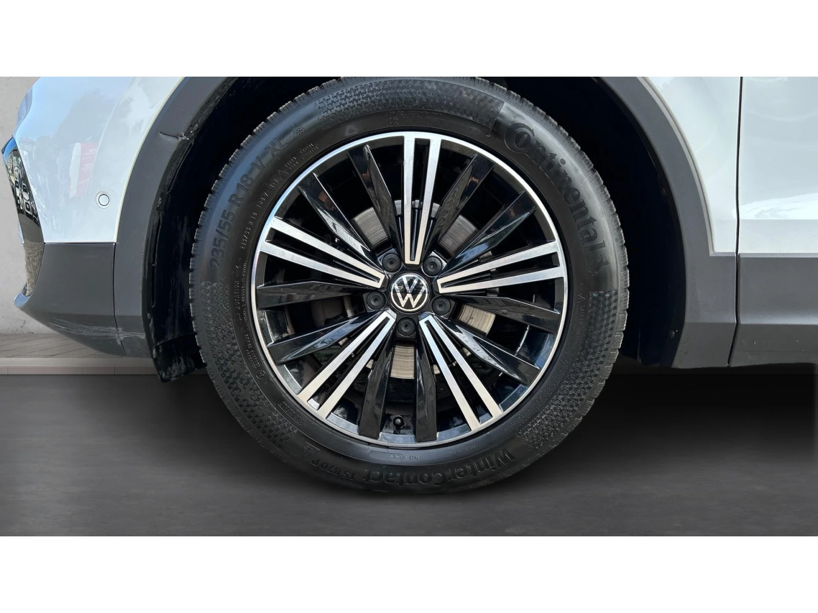 VW Tiguan    842 . | Mobile.bg   16