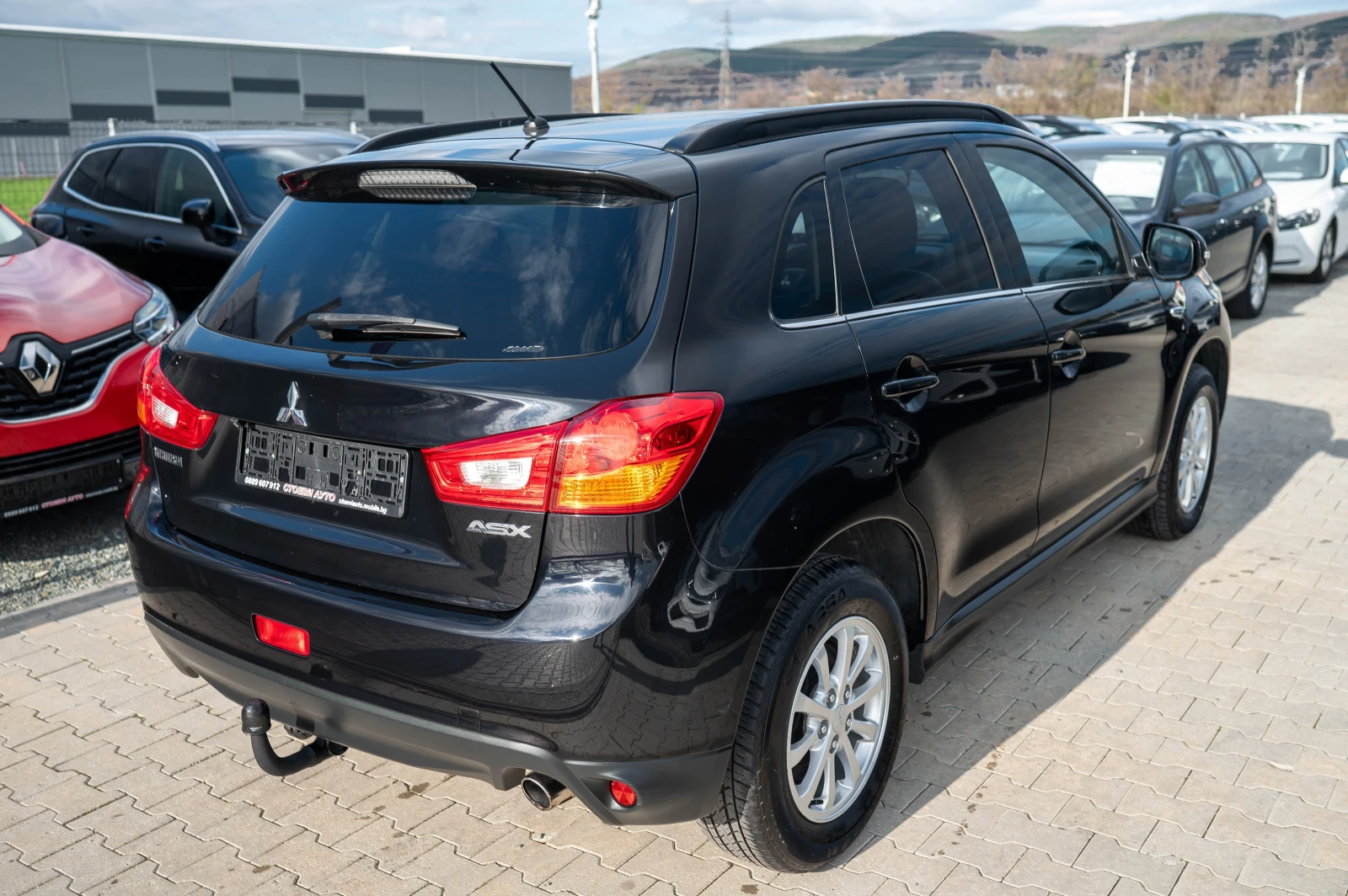 Mitsubishi ASX 2.2* 4x4* 150кс* автоматик - изображение 7