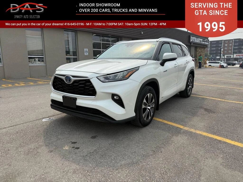 Toyota Highlander XLE AWD Leather/Sunroof/Rear Camera/8 Passe - изображение 3