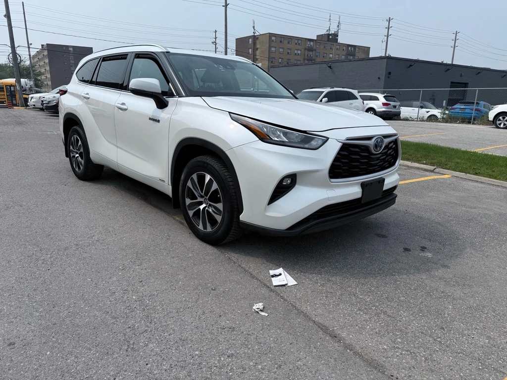 Toyota Highlander XLE AWD Leather/Sunroof/Rear Camera/8 Passe | Mobile.bg � ����������� 1