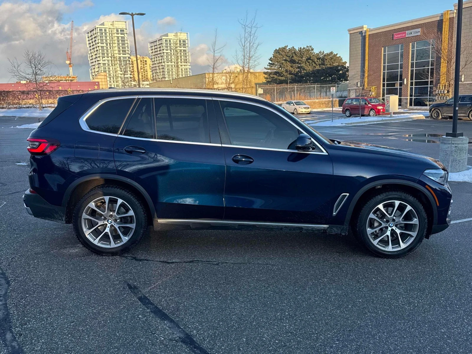 BMW X5 С РЕГИСТРАЦИЯ & АВТО КРЕДИТ - изображение 4