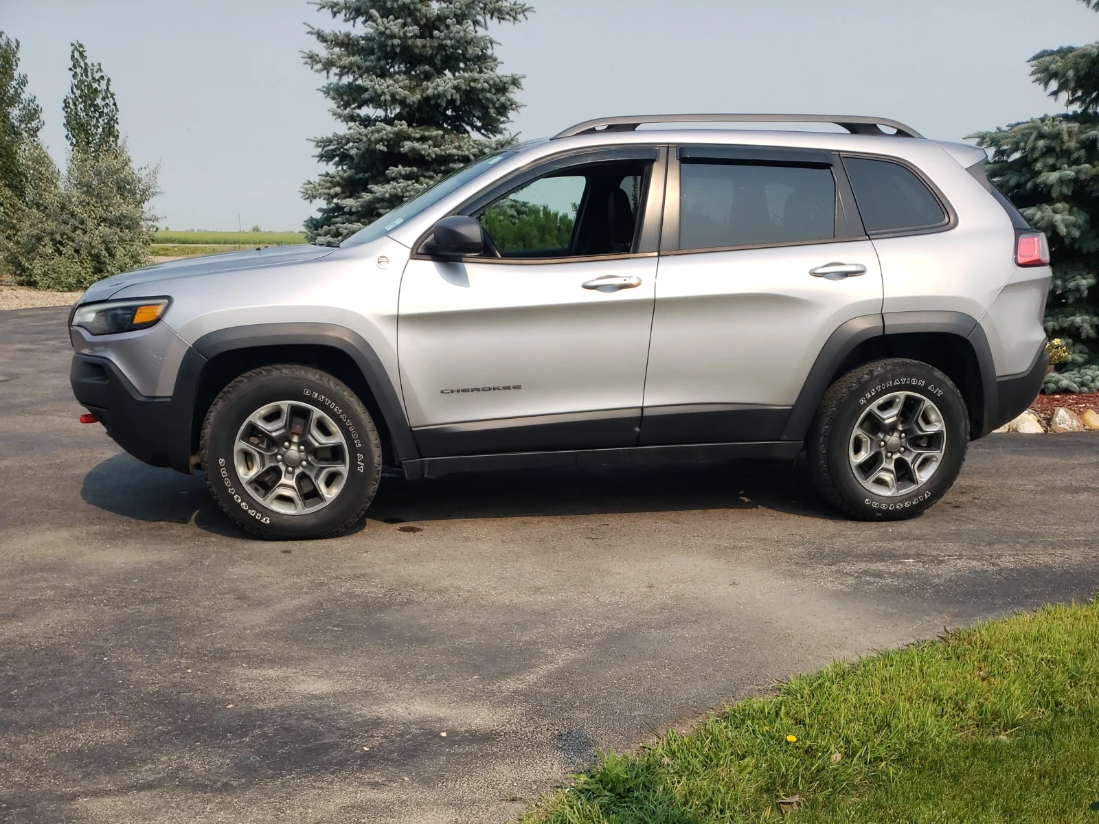 Jeep Cherokee 3.2L 6cyl 4WD | Mobile.bg � ����������� 1