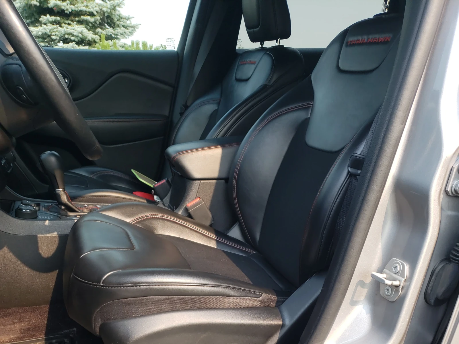 Jeep Cherokee 3.2L 6cyl 4WD | Mobile.bg � ����������� 4