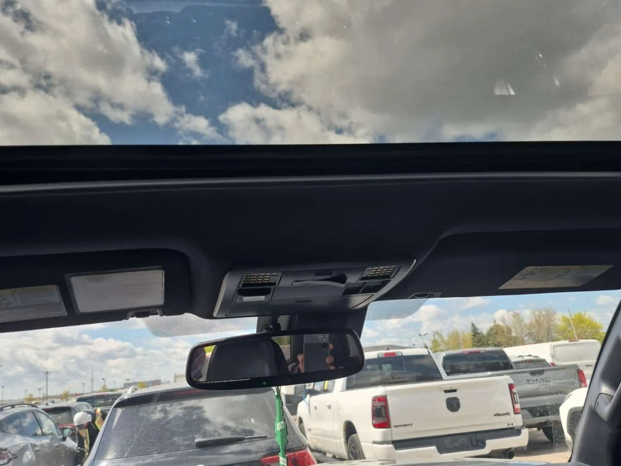 Toyota Tacoma LIMITED CREW CAB SHORT BED| DISTRONIC| ПОДГРЕВИ, снимка 14 - Автомобили и джипове - 54520880