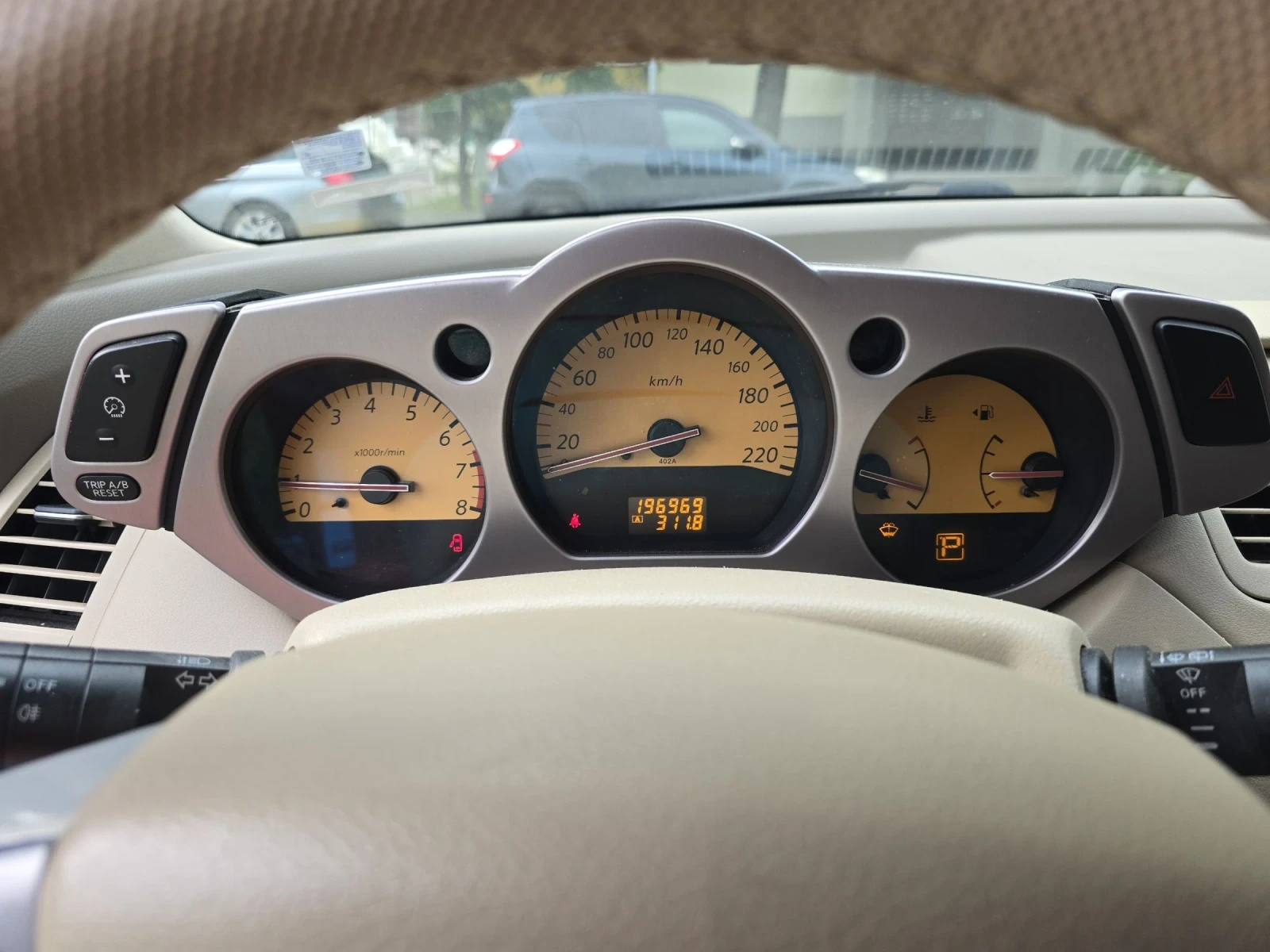 Nissan Murano, снимка 10 - Автомобили и джипове - 54610663