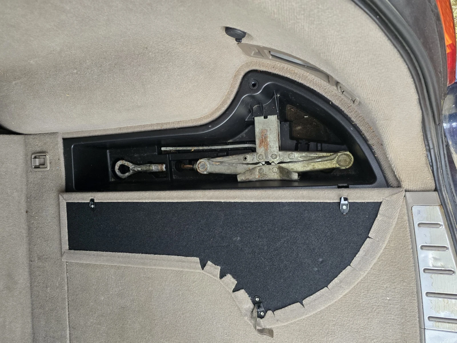 Nissan Murano, снимка 15 - Автомобили и джипове - 54610663