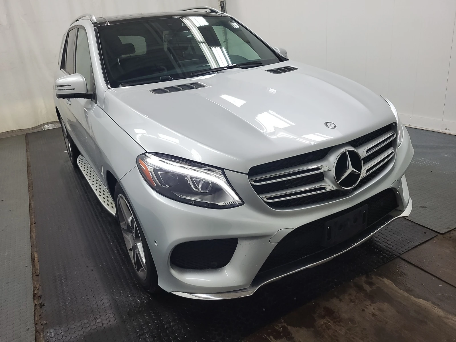 Mercedes-Benz GLE 350 D * 4MATIC * 9G-TRONIC * 135k km * , снимка 2 - Автомобили и джипове - 54626464