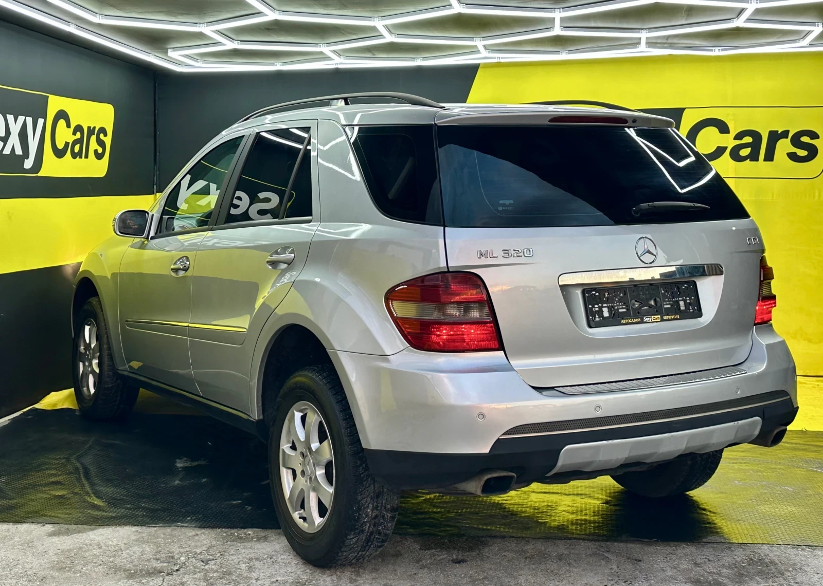 Mercedes-Benz ML 320 Регистриран/на пружини, снимка 6 - Автомобили и джипове - 54704521