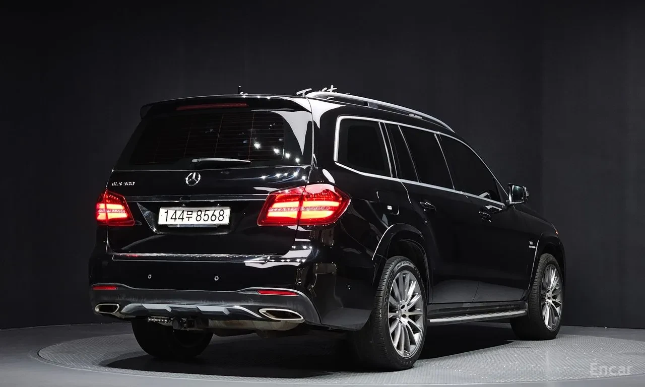 Mercedes-Benz GLS 500 AMG PK* DESIGNO* SOFT-CLOSE* 360* ОБДУХ* TV* HARMA, снимка 4 - Автомобили и джипове - 54749272