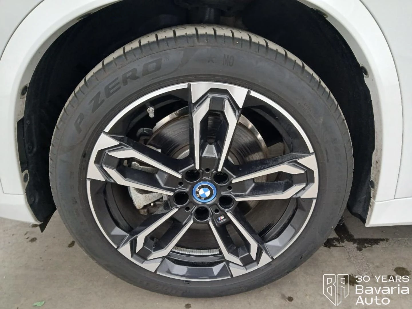 BMW iX1 30 xDrive M Sport Paket, снимка 16 - Автомобили и джипове - 54814655