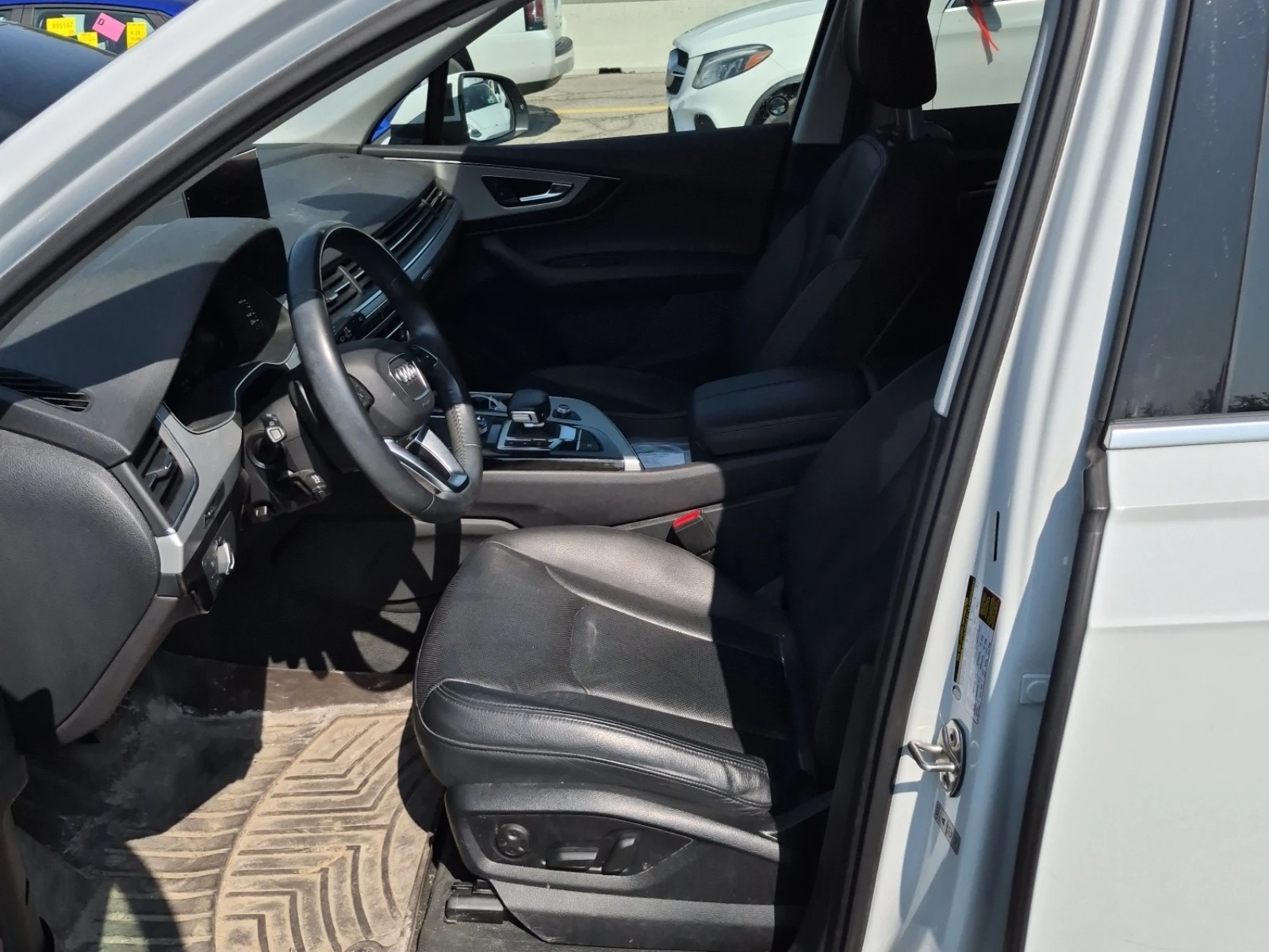 Audi Q7 PROGRESSIV * * ОБДУХ * * CARFAX * * АВТО КРЕДИТ * , снимка 7 - Автомобили и джипове - 55105977