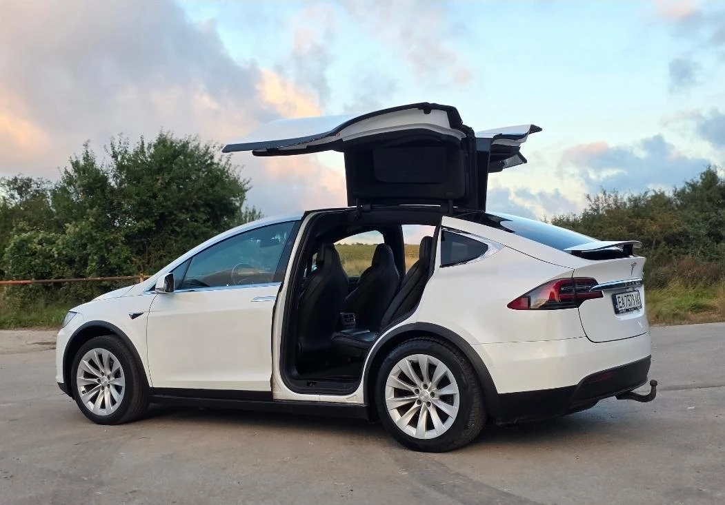 Tesla Model X Raven с Безплатно Зареждане, снимка 3 - Автомобили и джипове - 55756401