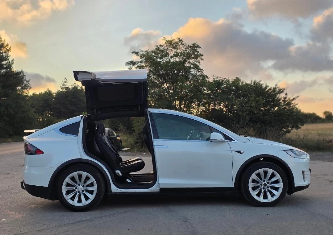 Tesla Model X Raven с Безплатно Зареждане, снимка 14 - Автомобили и джипове - 55756401