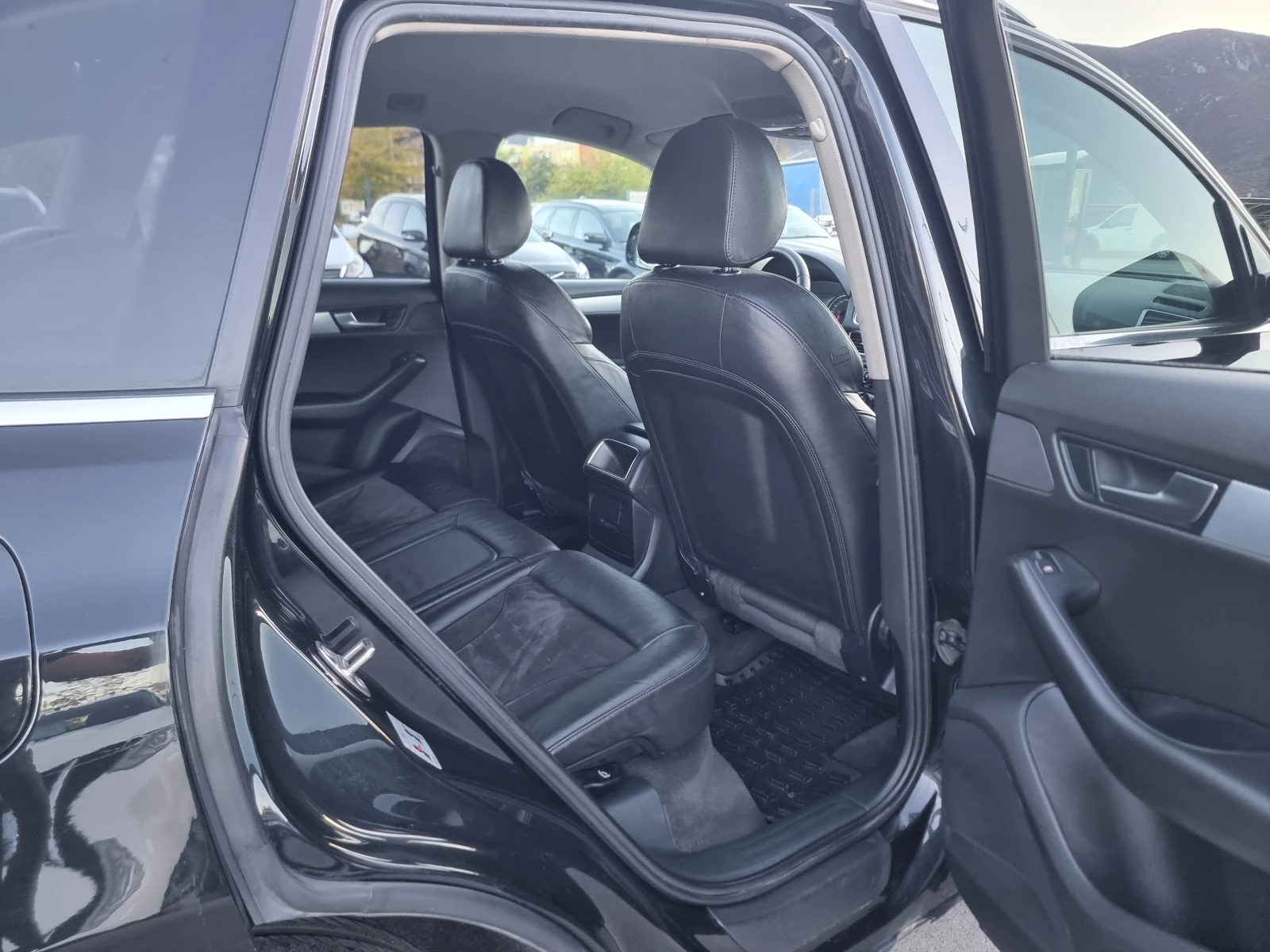 Audi Q5 2.0TDI QUATTRO, снимка 14 - Автомобили и джипове - 56632761