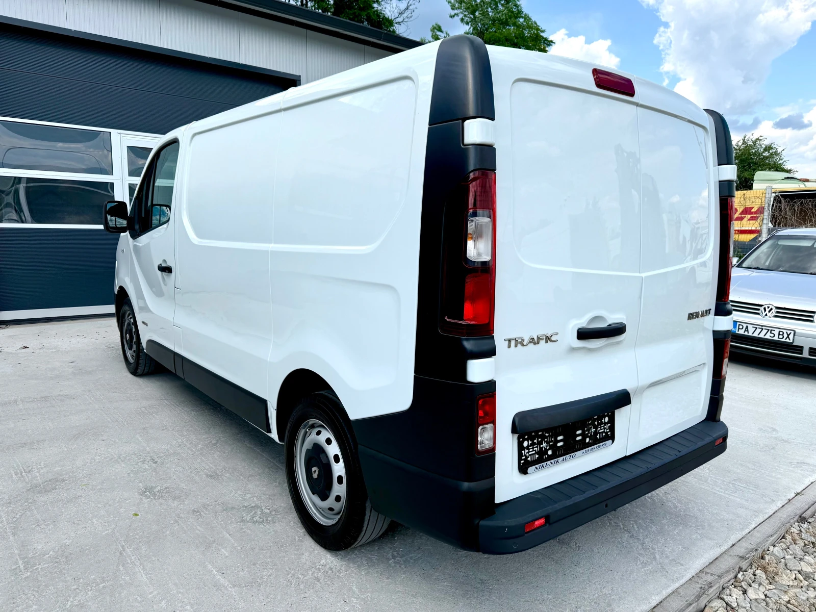 Renault Trafic 1.6tdi KLIMATIK - изображение 5
