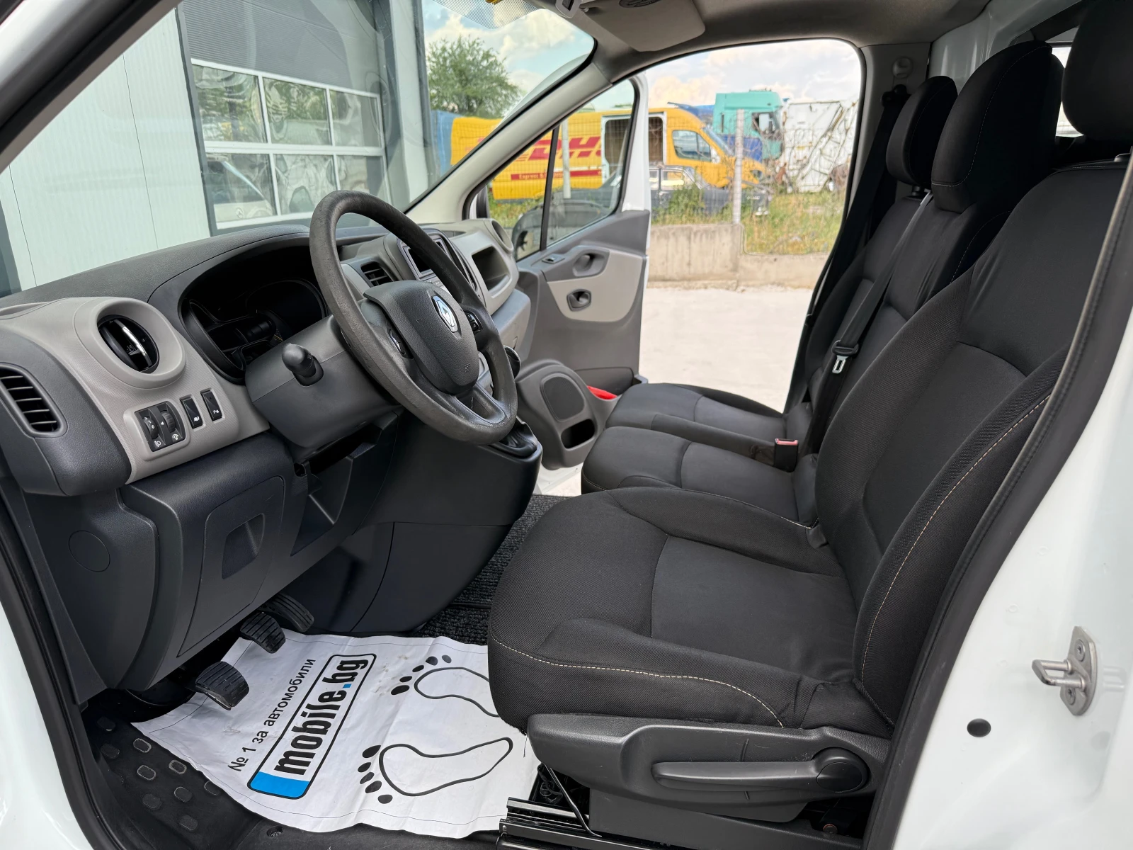 Renault Trafic 1.6tdi KLIMATIK - изображение 9