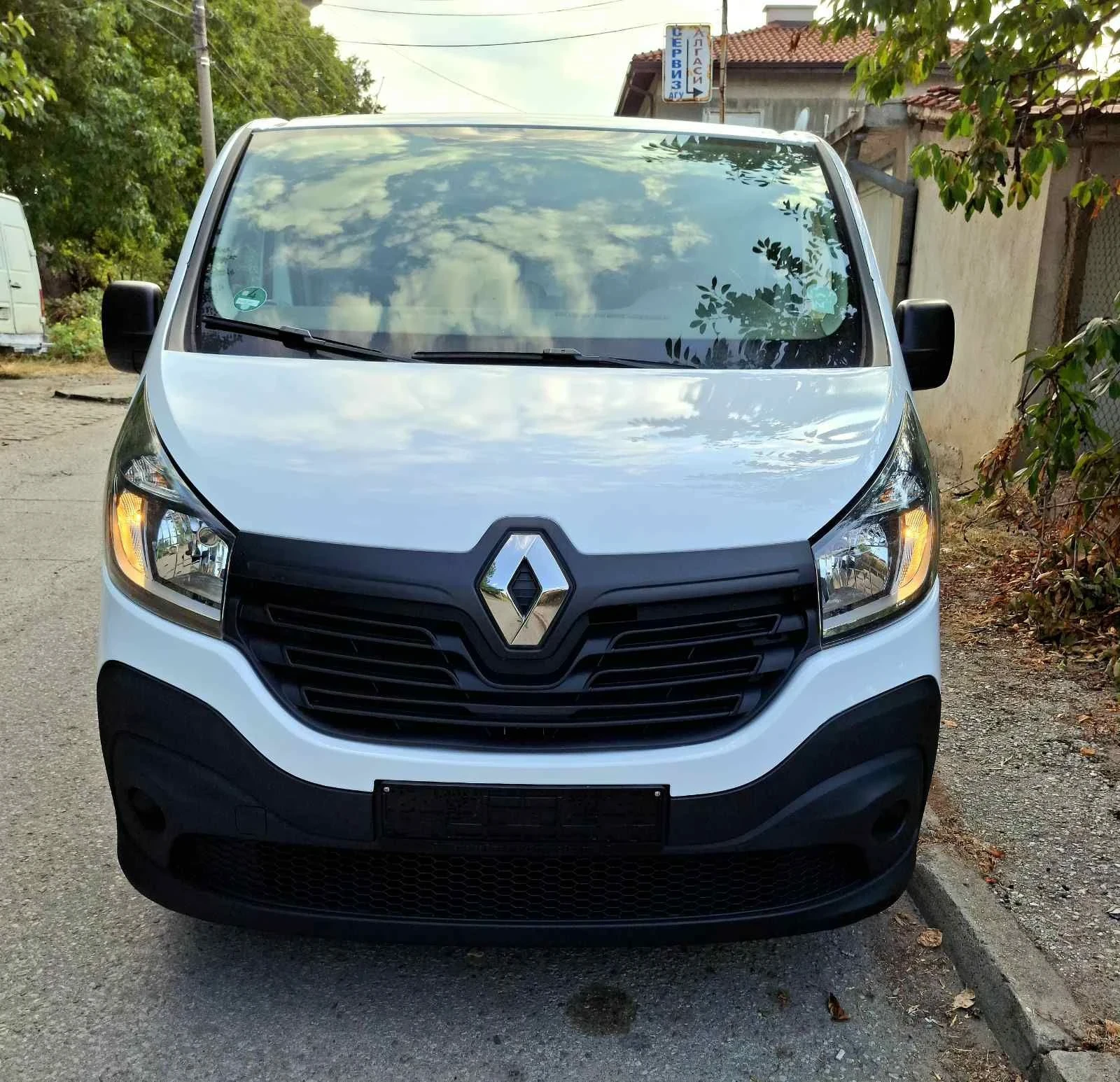 Renault Trafic 1.6, снимка 6 - Бусове и автобуси - 55826161