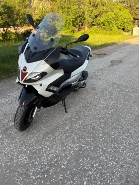 Aprilia Sr SR MAX 300, снимка 2