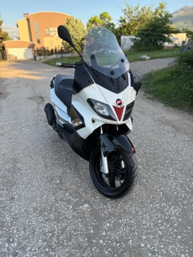 Aprilia Sr SR MAX 300, снимка 1