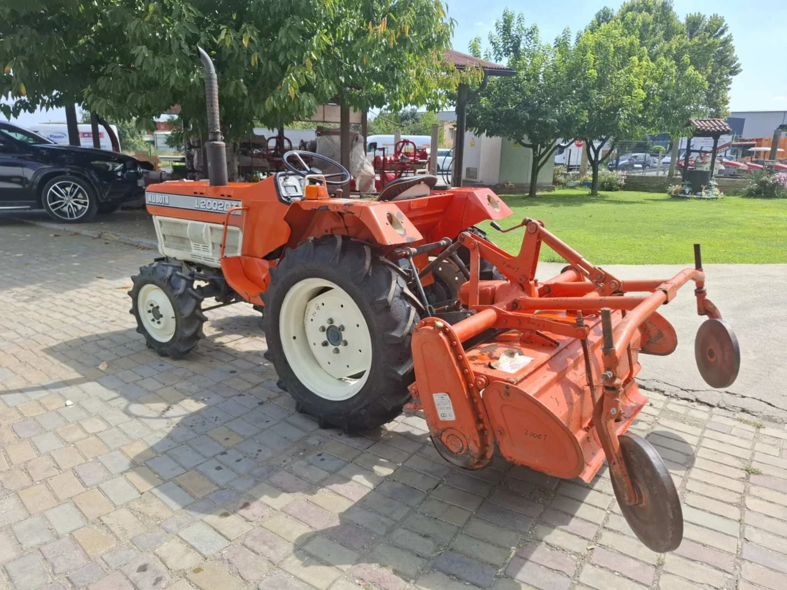 Трактор Kubota L1- 2002 - изображение 4