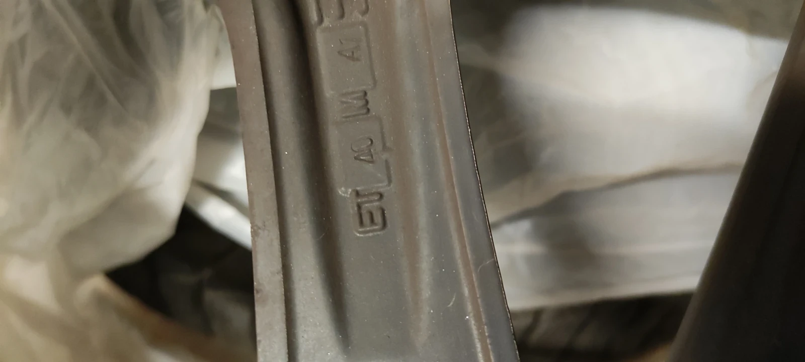    215/65R17  Skoda Kodiaq | Mobile.bg   3