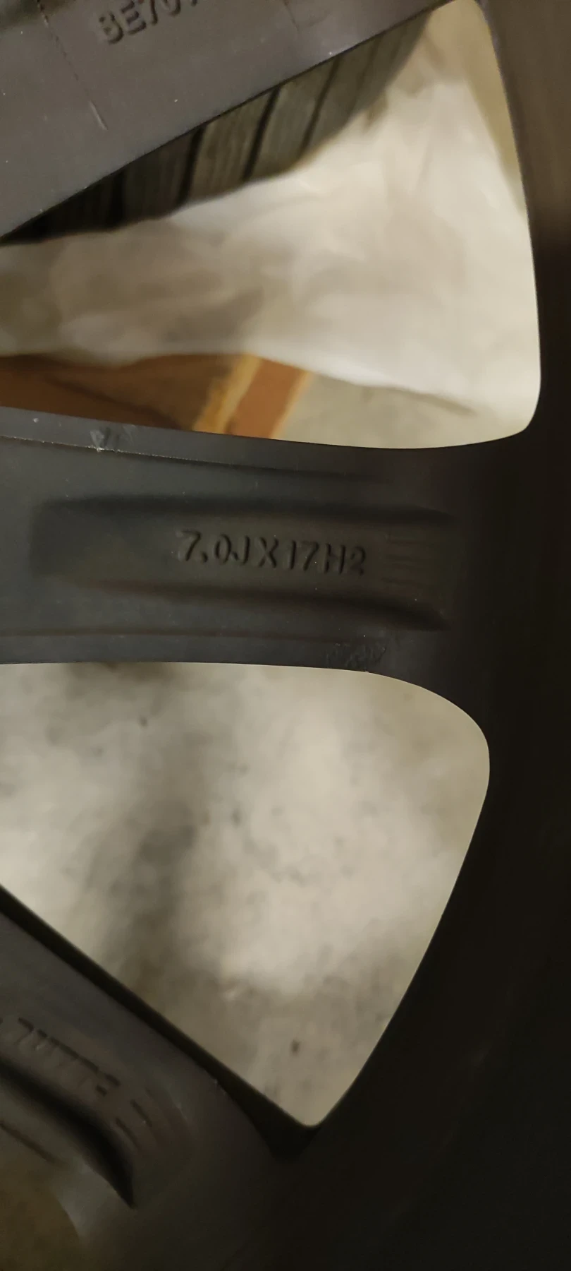    215/65R17  Skoda Kodiaq | Mobile.bg   2