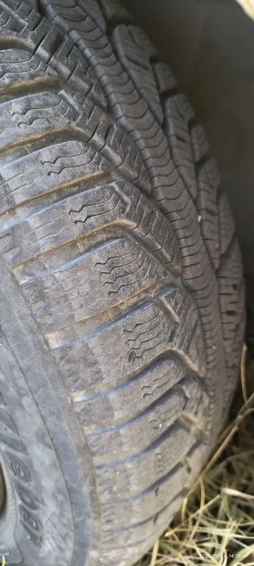 Гуми с джанти Kleber 185/65R15, снимка 3 - Гуми и джанти - 46923711