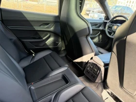 Porsche Taycan Turbo Spor Chrono PCCB, снимка 8
