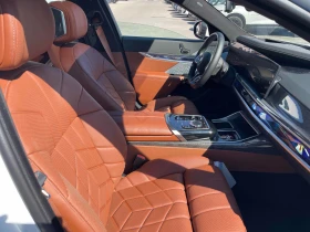 BMW i7 xDrive 60 * * CARFAX * * АВТО КРЕДИТ * * - 185000 лв. - 18407136 12