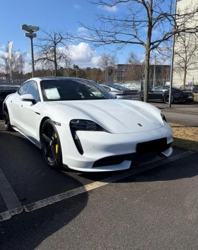 Porsche Taycan Turbo Spor Chrono PCCB