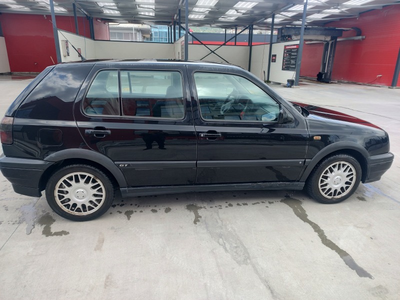 VW Golf, снимка 7 - Автомобили и джипове - 45639376