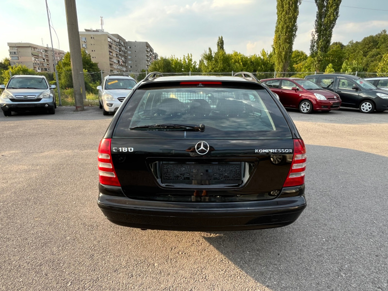 Mercedes-Benz C 180 Compresor SportEdition, снимка 4 - Автомобили и джипове - 46626359