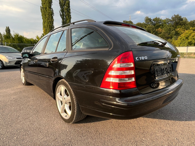 Mercedes-Benz C 180 Compresor SportEdition, снимка 3 - Автомобили и джипове - 46626359