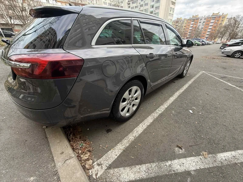 Opel Insignia, снимка 9 - Автомобили и джипове - 48560527