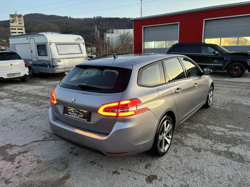 Peugeot 308 1.2i КАТО НОВА, снимка 3 - Автомобили и джипове - 48757458