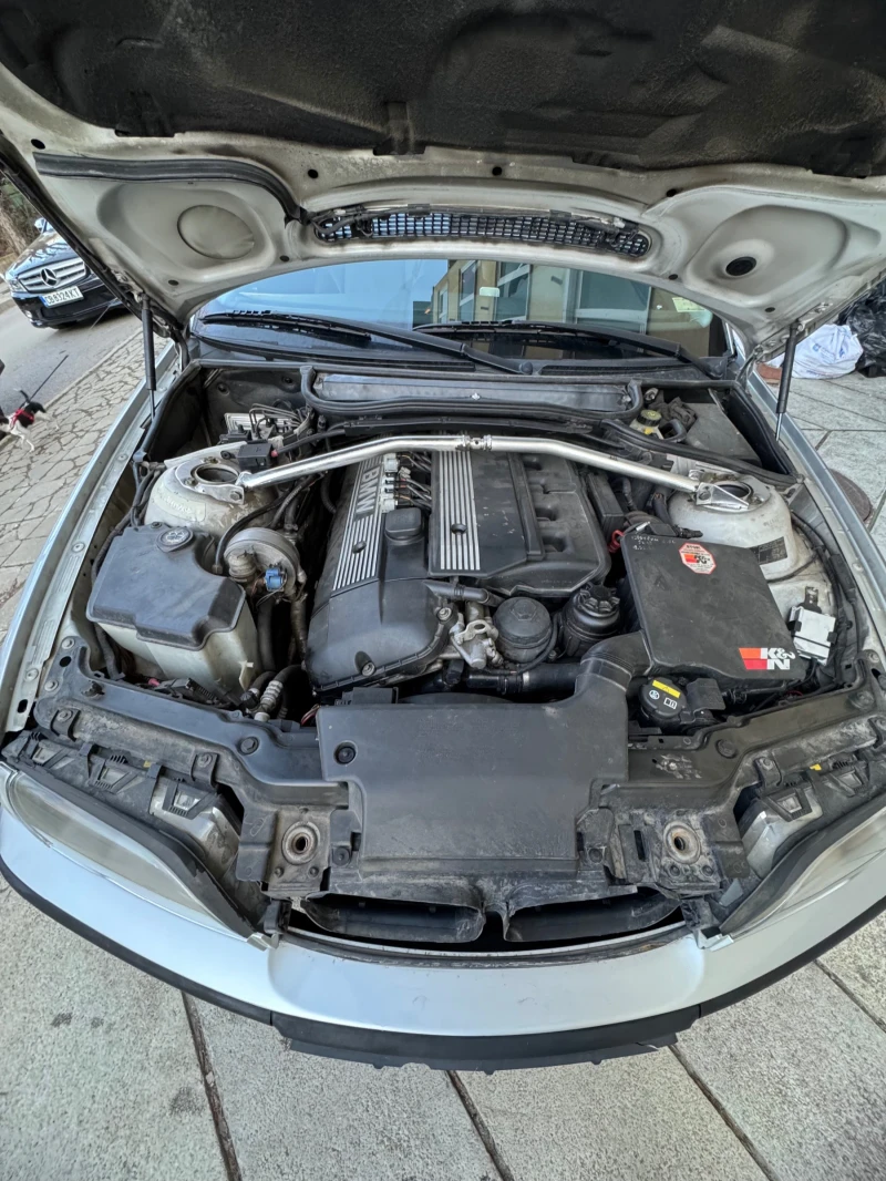 BMW 330 330xi, снимка 12 - Автомобили и джипове - 52130003