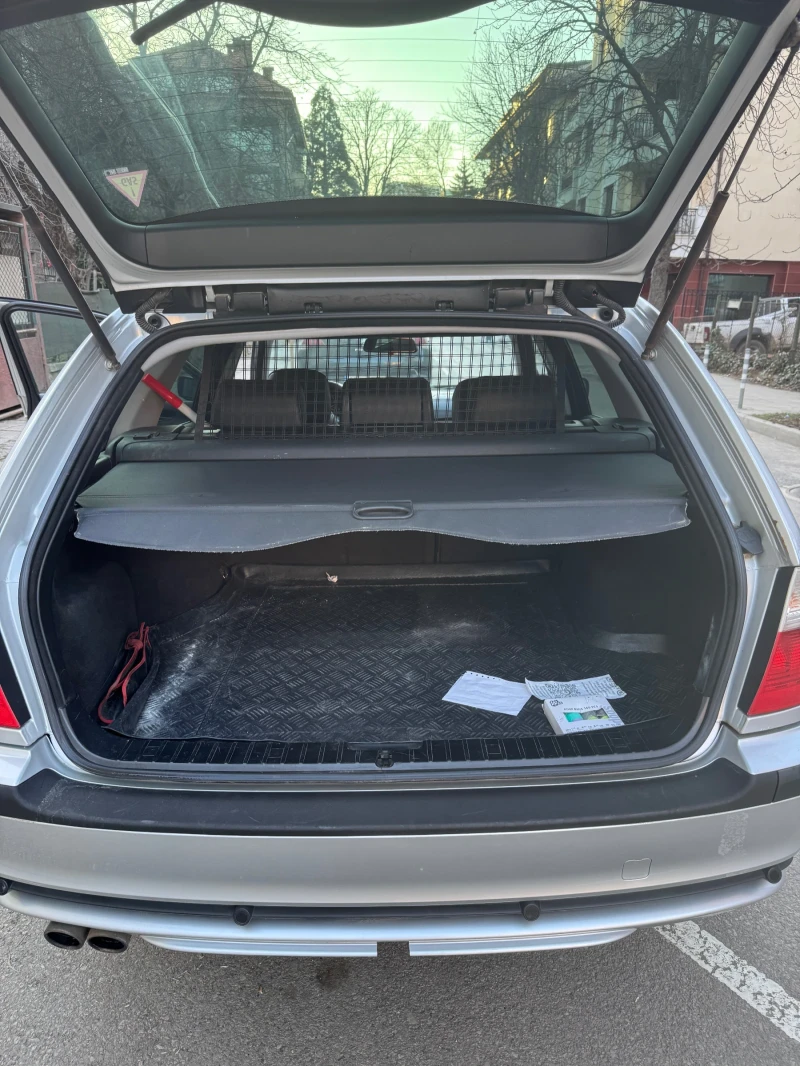 BMW 330 330xi, снимка 10 - Автомобили и джипове - 52130003