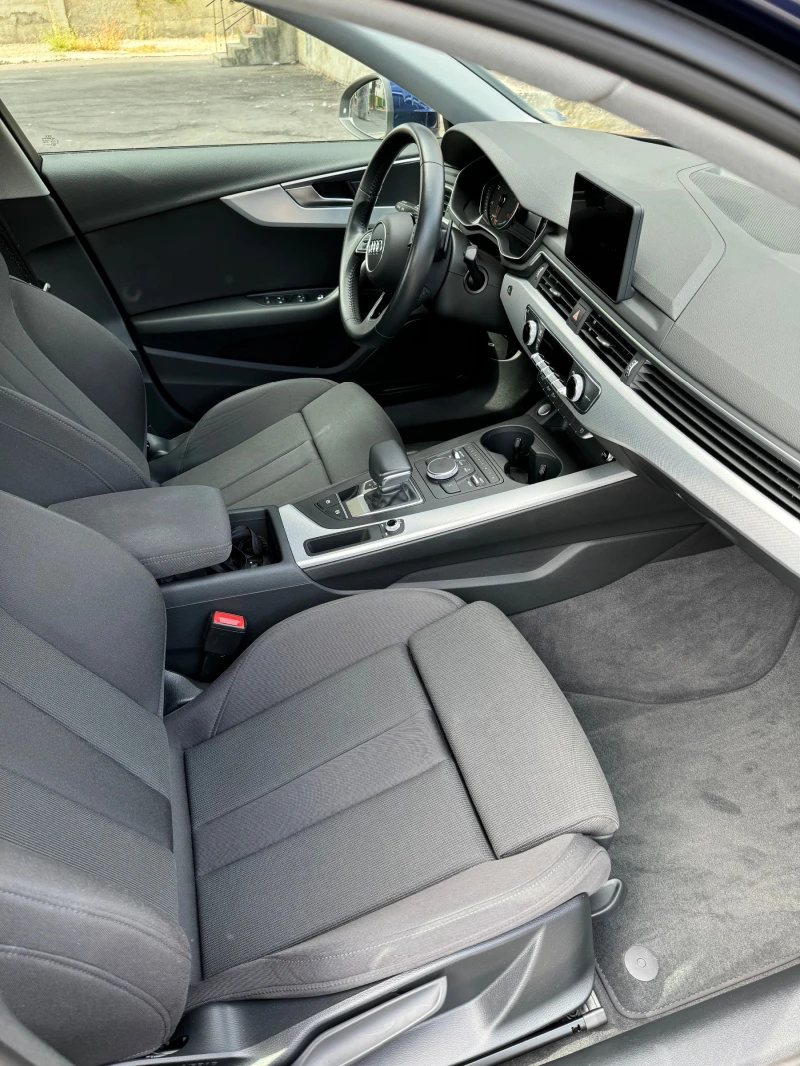 Audi A4 40TDI, снимка 4 - Автомобили и джипове - 52530326