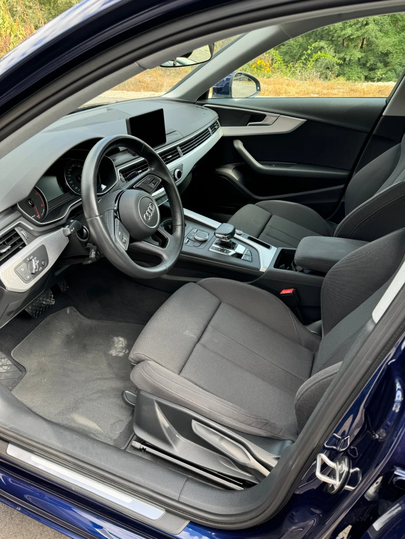 Audi A4 40TDI, снимка 3 - Автомобили и джипове - 52530326