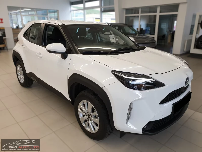 Toyota Yaris Cross COMFORT/116HP/CAM/NAVI/LED/L.ASSIST/CARPLAY/233g, снимка 4 - Автомобили и джипове - 51532323
