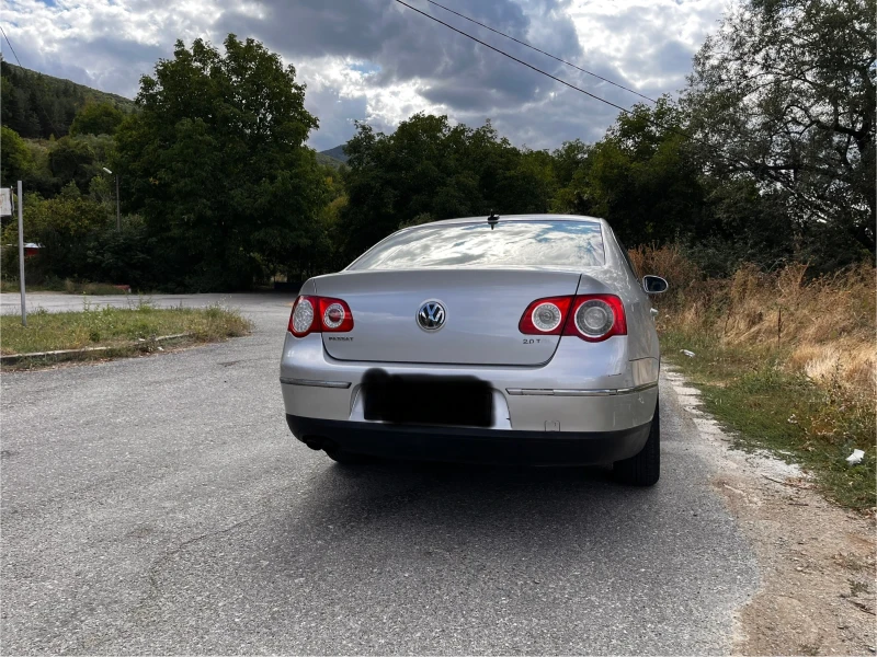 VW Passat, снимка 4 - Автомобили и джипове - 52094238
